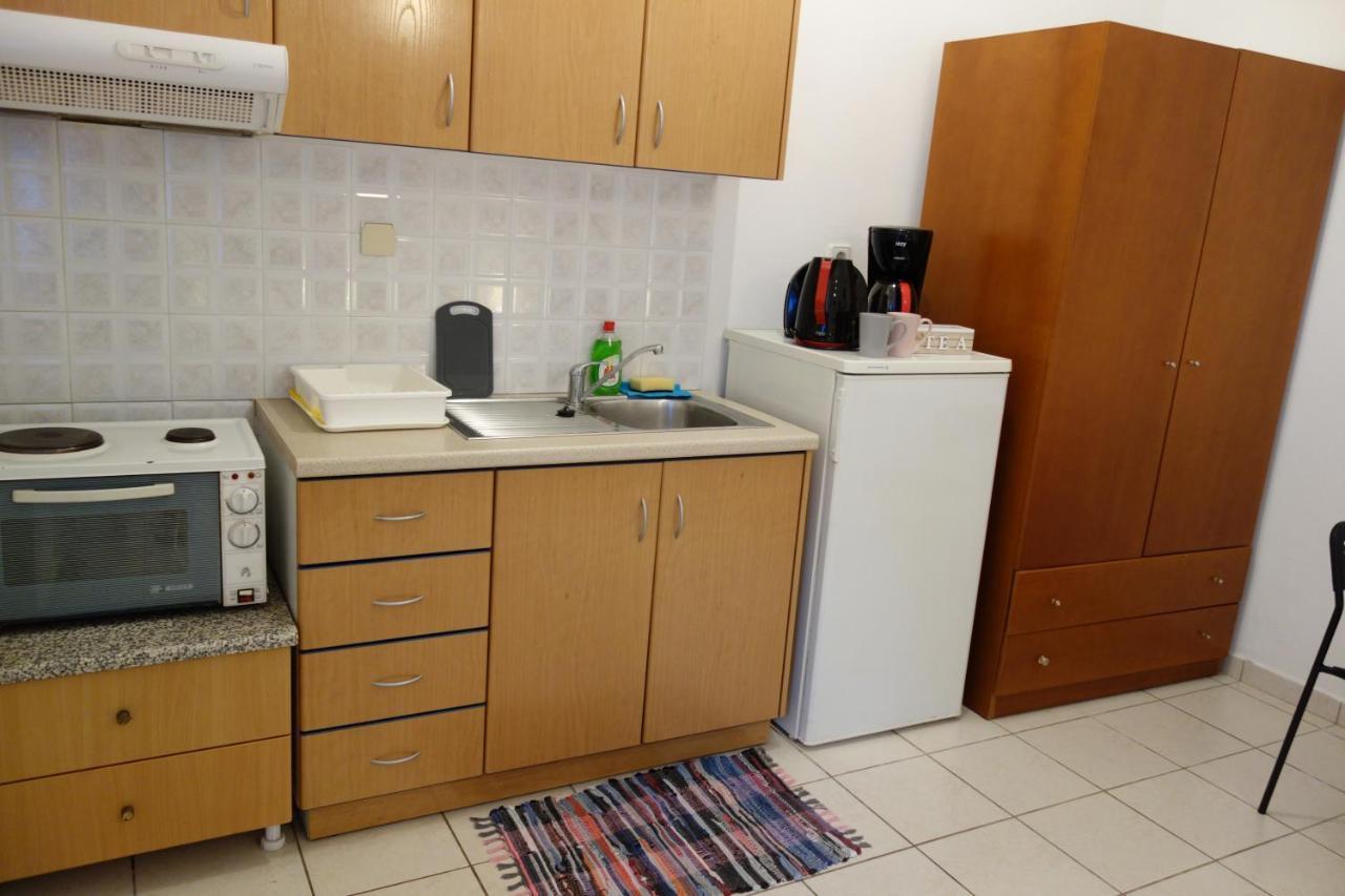 Kiki'S Cosy Apartments Néa Hilí Kültér fotó